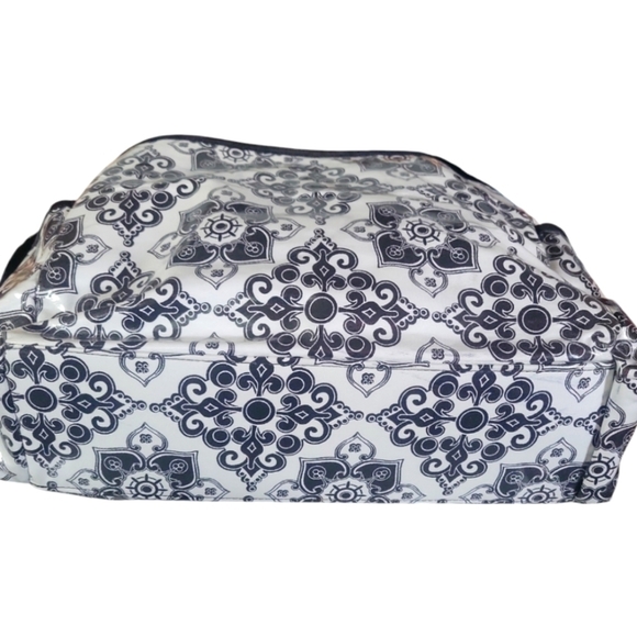 Trend Lab Black and White Floral Baby Diaper Bag Utility Set With Bottle Bag - Picture 6 of 11